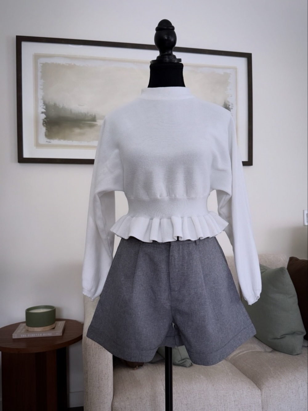 Women's White Ruffle-Hem Pullover Sweatshirt